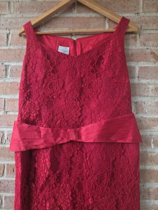 PRONOVIAS. Vestido rojo talla grande