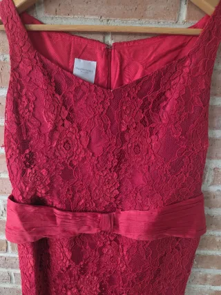 PRONOVIAS. Vestido rojo talla grande