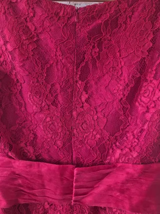 PRONOVIAS. Vestido rojo talla grande