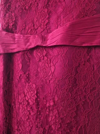 PRONOVIAS. Vestido rojo talla grande