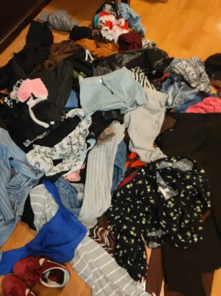 Todo Lote!!!Bambas,pantalones.....de todo.