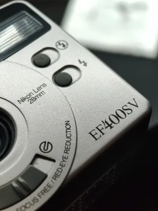 Cámara analógica compacta Nikon EF400SV  con caja