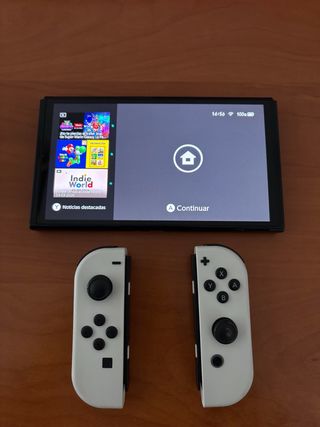 Nintendo Switch OLED Bianca e Nera