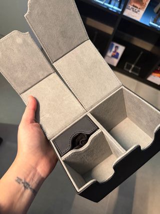 Caja funda protectora TCG Pokemon/Magic
