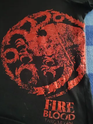 Camiseta Fire & Blood Targaryen Negra
