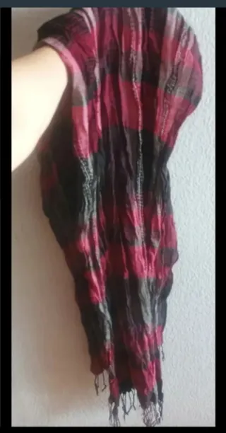 Pañuelo cuadros rojo y negro