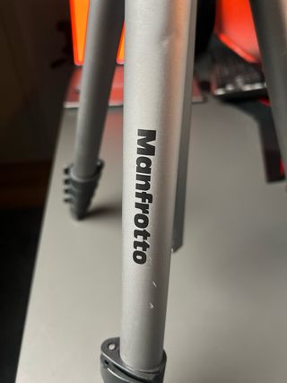 Trípode Manfrotto 170cm + bolsa de porte