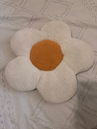 Cojín Decorativo Flor Naranja y Blanco