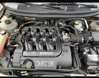 Ford Ford Mondeo ST 200 2000