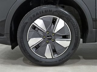 Ebro S400 1.5 DHE HEV Excellence CVT