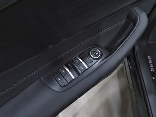 Ebro S400 1.5 DHE HEV Excellence CVT