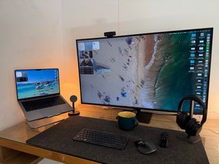 Samsung Smart Monitor M7 43 UHD 4K