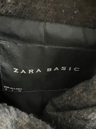 Abrigo negro retro estilo old money