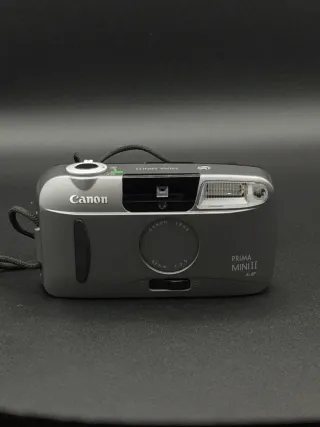 Cámara analógica Canon Prima Mini II compacta