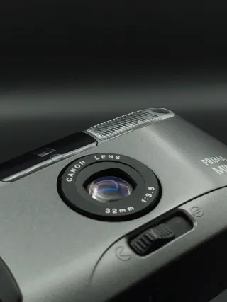 Cámara analógica Canon Prima Mini II compacta