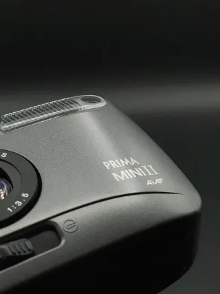 Cámara analógica Canon Prima Mini II compacta