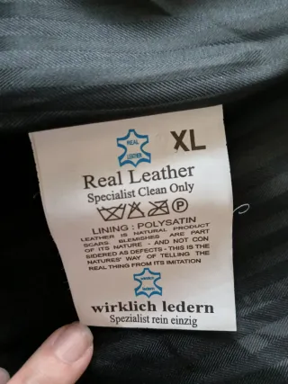 Gabardina de Piel Auténtica Negra