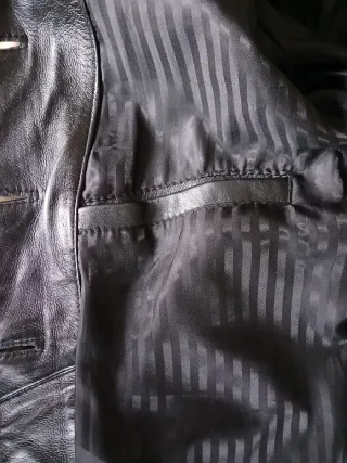 Gabardina de Piel Auténtica Negra