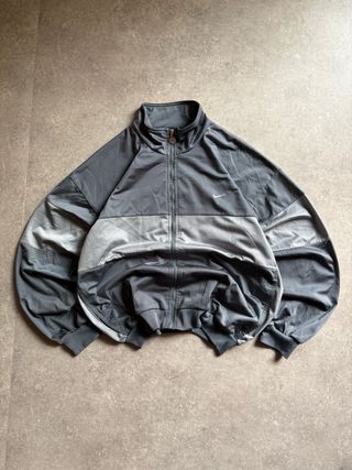 Nike trackjacket vintage y2k silver logo