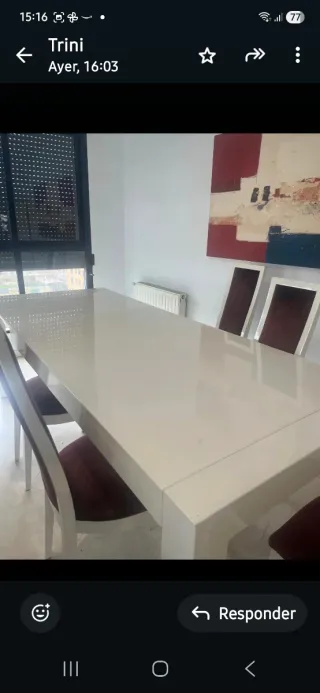 Mesa de comedor blanca lacada extensible,