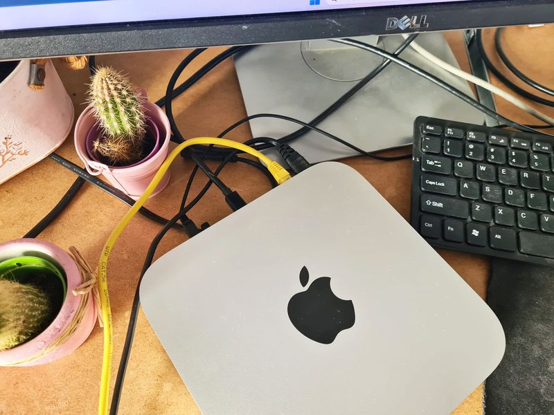 Apple Mac Mini i7 3.0 • 16GB Ram • 256 GB Windows afbeelding 2