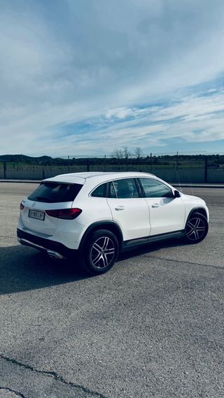 Mercedes-Benz GLA (H247) 2021