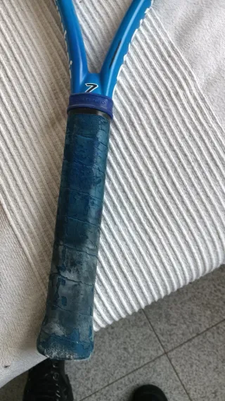 2 raquetas de tenis Spalding y otra