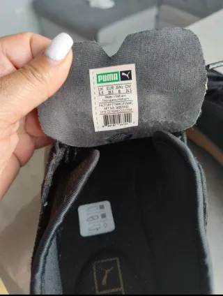 Zapatillas Puma Mujer Negras y Doradas