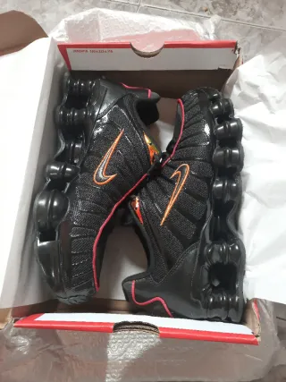 Nike Shox Zapatillas Negras Naranja