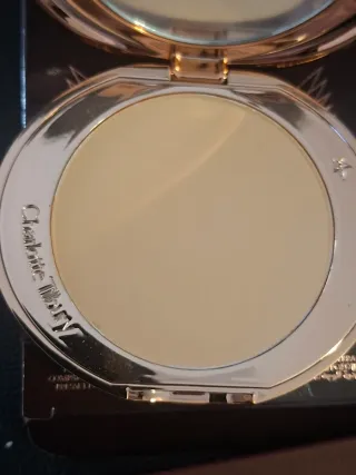 Polvos Compactos Charlotte Tilbury 2 Medium
