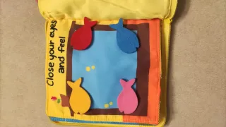 Libro de tela con actividades para bebés