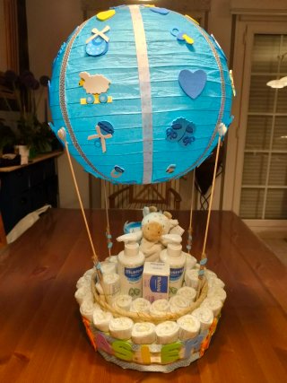 Tarta de pañales personalizadas de varios precios.