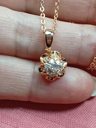 Collana Punto Luce Oro Rosa Diamanti