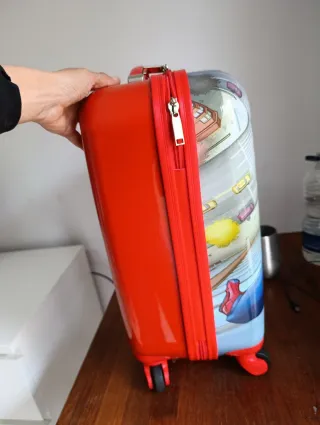 Maleta Infantil Niño Hombre Araña . Un uso .