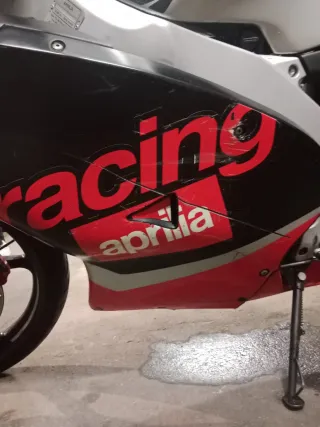 Aprilia RS 50 Racing Negra/Roja