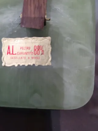 Virgen Niña en peltre (2 figuras)