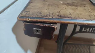 Máquina de coser Singer antigua