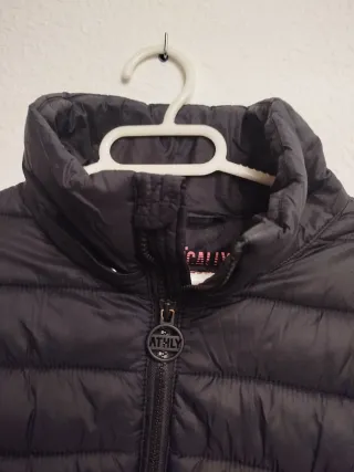 Chaqueta acolchada negra mujer