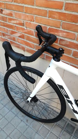 BH SL1 2.5 CARBONO 2022. Talla M