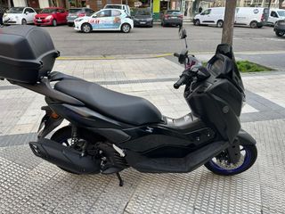Yamaha Nmax 167km Azul oscuro. Automática
