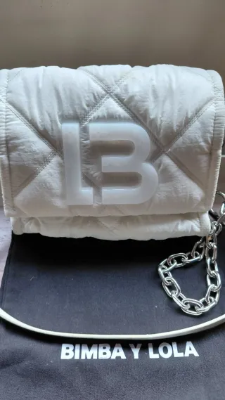 Bolso Bimba y Lola blanco acolchado