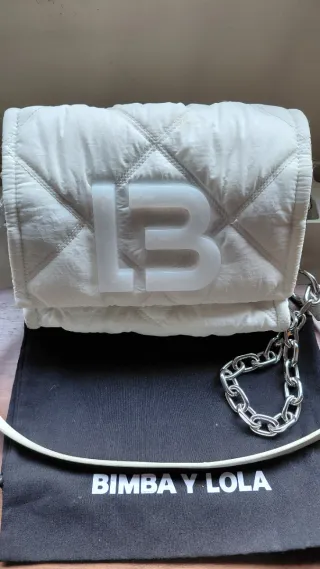 Bolso Bimba y Lola blanco acolchado