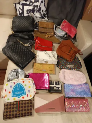 Lote de Carteras y Bolsos Mujer