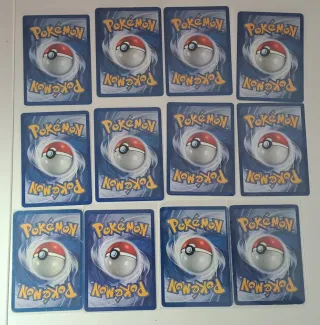 Lote de cartas Pokémon antiguas