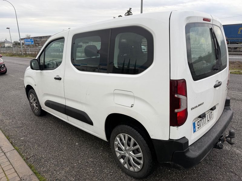 Citroën Berlingo 2021, foto 6