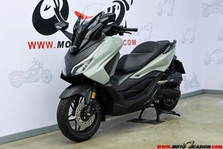 HONDA FORZA 125 -APTA B Y A1-