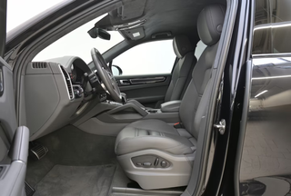 Porsche Cayenne GTS 2022