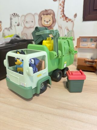 Bluey Camión de Basura y Caravana