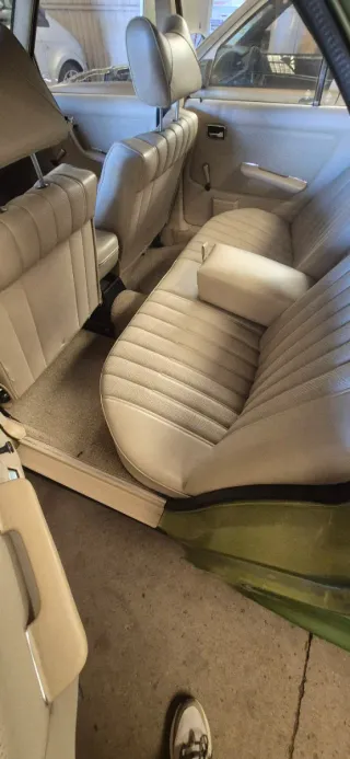 Mercedes-Benz 300d 1979