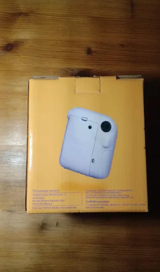 Cámara Fujifilm Instax Mini 12 Lila